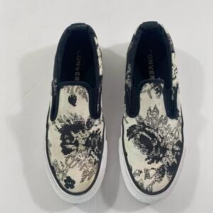 Converse Women's Chuck Taylor Slip-On Floral Fusion Print Black & White size 7